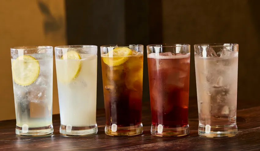 天満駅近の ネオレトロ居酒屋