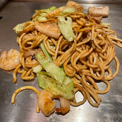 ホルモン焼きそば